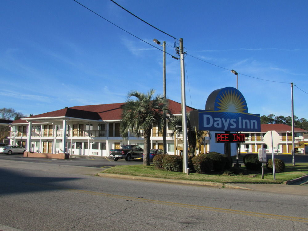 Economy Inn By Oyo Ashburn Exterior foto
